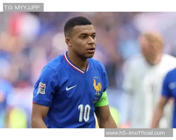 德尚回应托万感谢称应由我来致谢姆巴佩脚踝再度受伤引关注 德尚回应托万感谢称应由我来致谢姆巴佩脚踝再度受伤引关注