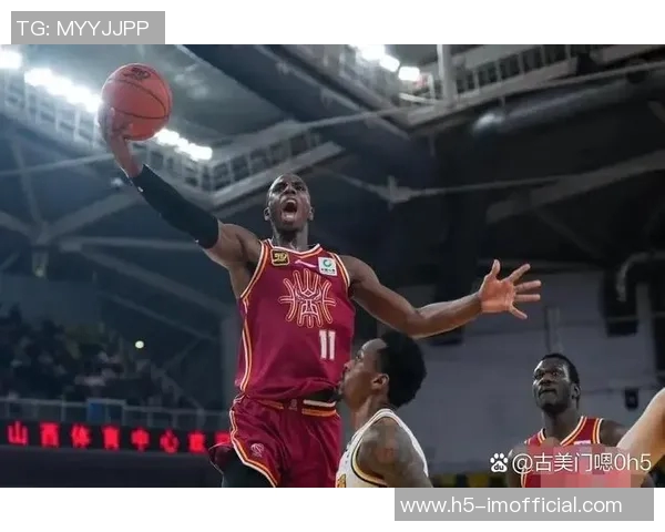 前NBA球员格雷格布朗有望加盟山西汾酒男篮助力新赛季 前NBA球员格雷格布朗有望加盟山西汾酒男篮助力新赛季