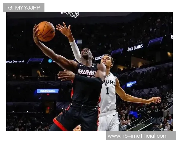 文班亚马:个人荣誉无所谓DPOY代表我为球队贡献力量 文班亚马:个人荣誉无所谓DPOY代表我为球队贡献力量