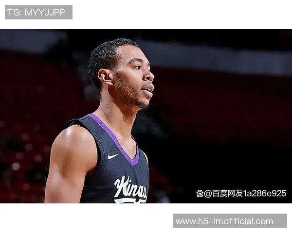 科尔强调年轻球员应积极奔跑才能在NBA获得机会 科尔强调年轻球员应积极奔跑才能在NBA获得机会