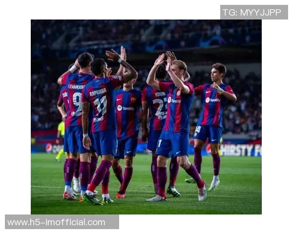 加维排拉马西亚队友首发阵容揭晓亚马尔法蒂尼科西蒙斯均在列