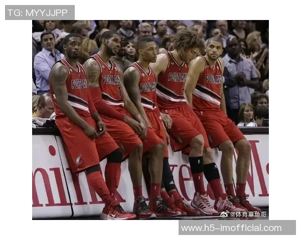 斯普利特强调老将利拉德与霍勒迪在更衣室的重要性及其受欢迎程度